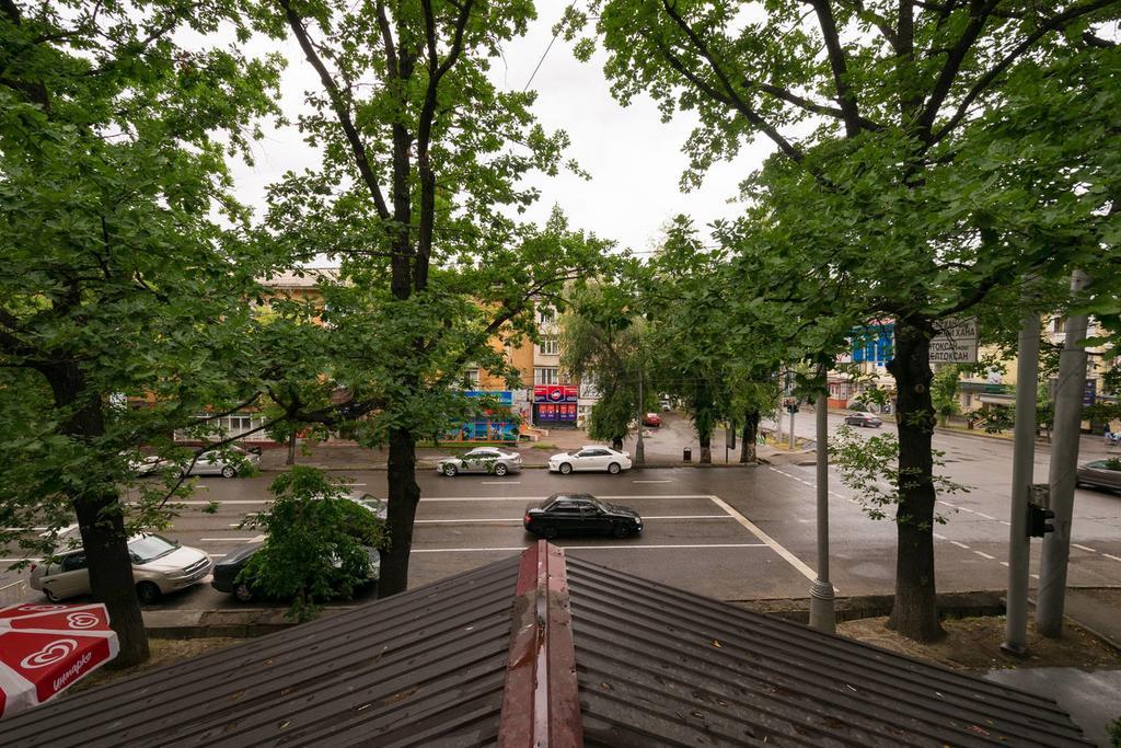 Nadezhda Apartments On Kabanbay Batyr 122 Almaty Esterno foto