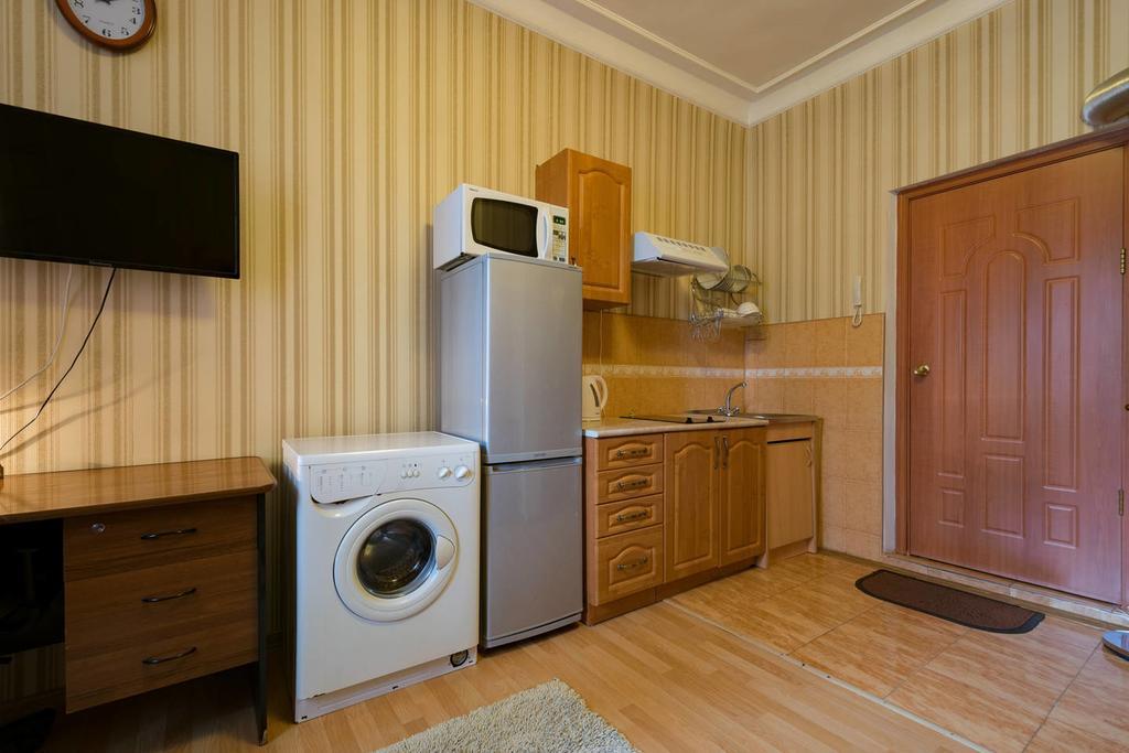 Nadezhda Apartments On Kabanbay Batyr 122 Almaty Esterno foto